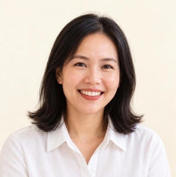 Chị Thu Hà