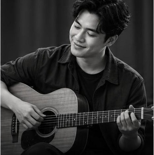 Thầy Hoàng Nam - Guitar