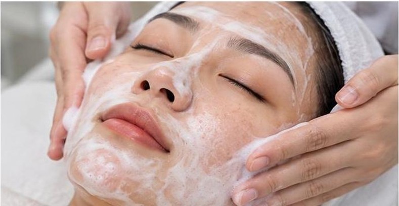 Chăm sóc da mụn