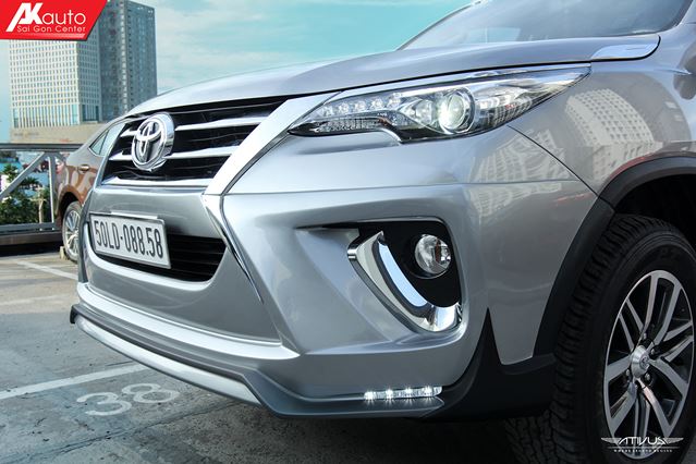 Cận cảnh 4 bộ Body Kit lung linh cho Toyota Fortuner 2017
