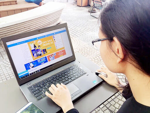 Giáo viên là “cao thủ” bán hàng online có bị kỷ luật?