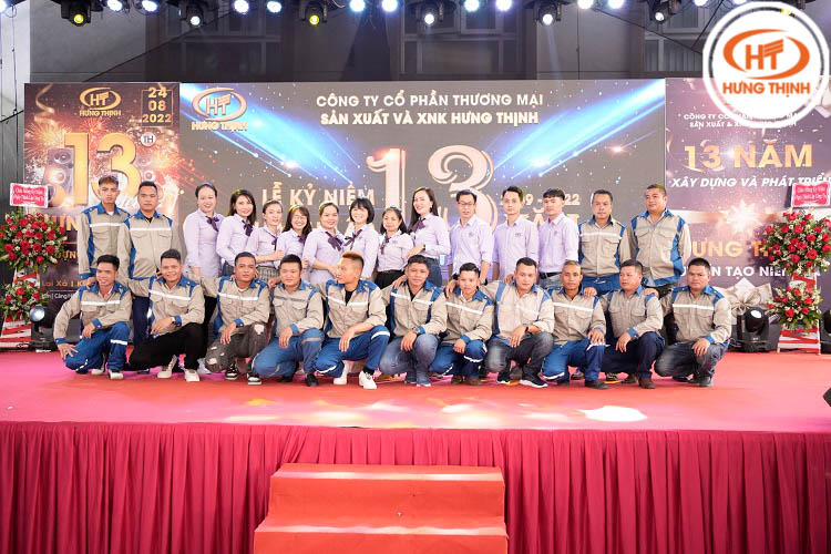 hung thinh sinh nhat 17