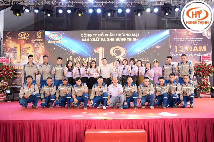 hung thinh sinh nhat 18