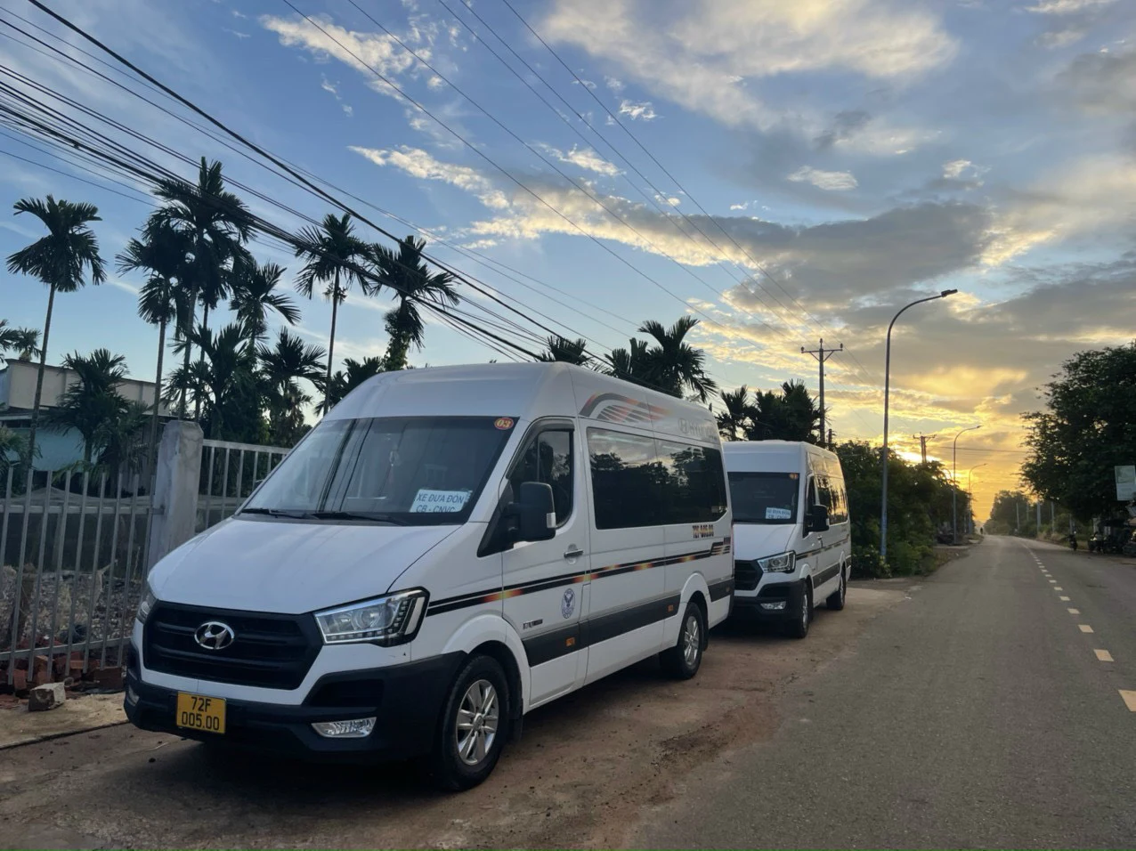 Cho thuê xe 16 chổ tại Phú Mỹ bà Rịa Vũng Tàu