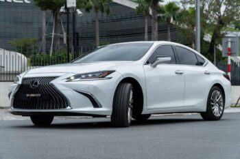 lexus-es-250-2020-hnc-1-350x233-1.jpg