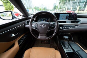 lexus-es-250-2020-hnc-14-350x233-1.jpg
