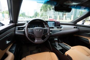lexus-es-250-2020-hnc-15-350x233-1.jpg