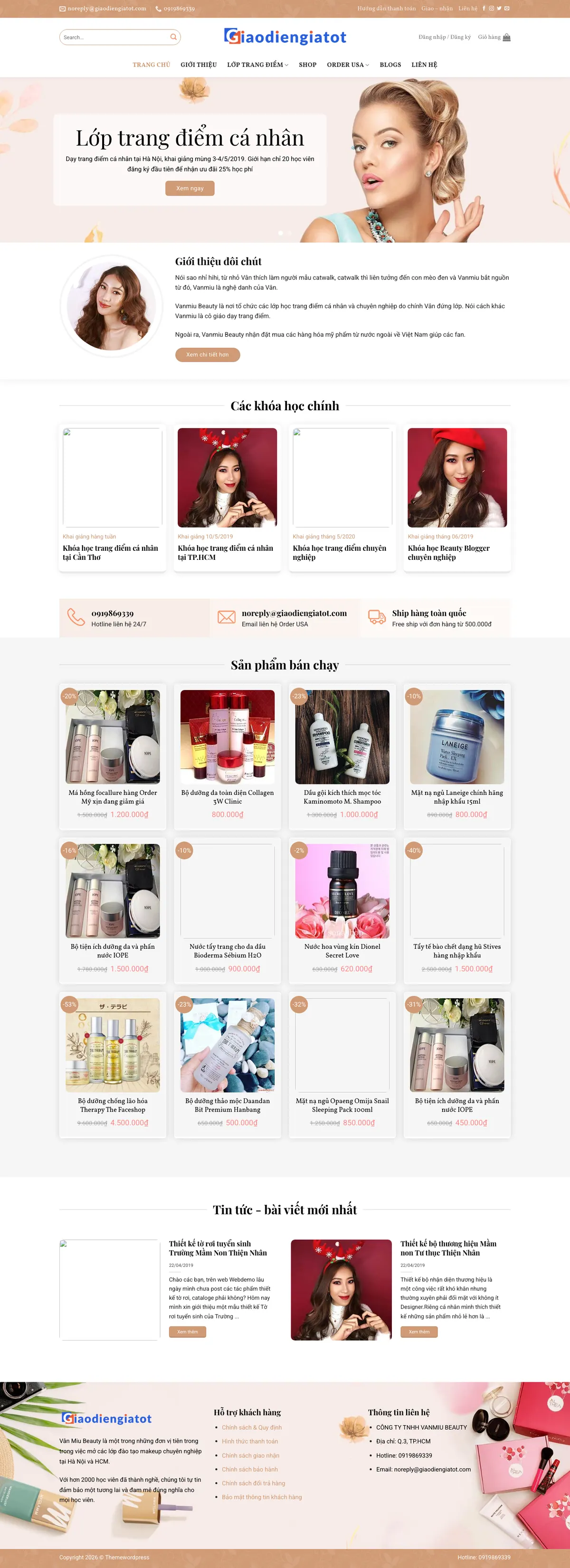 Màn hình đầu mẫu website dạy trang điểm với banner lớp makeup cá nhân