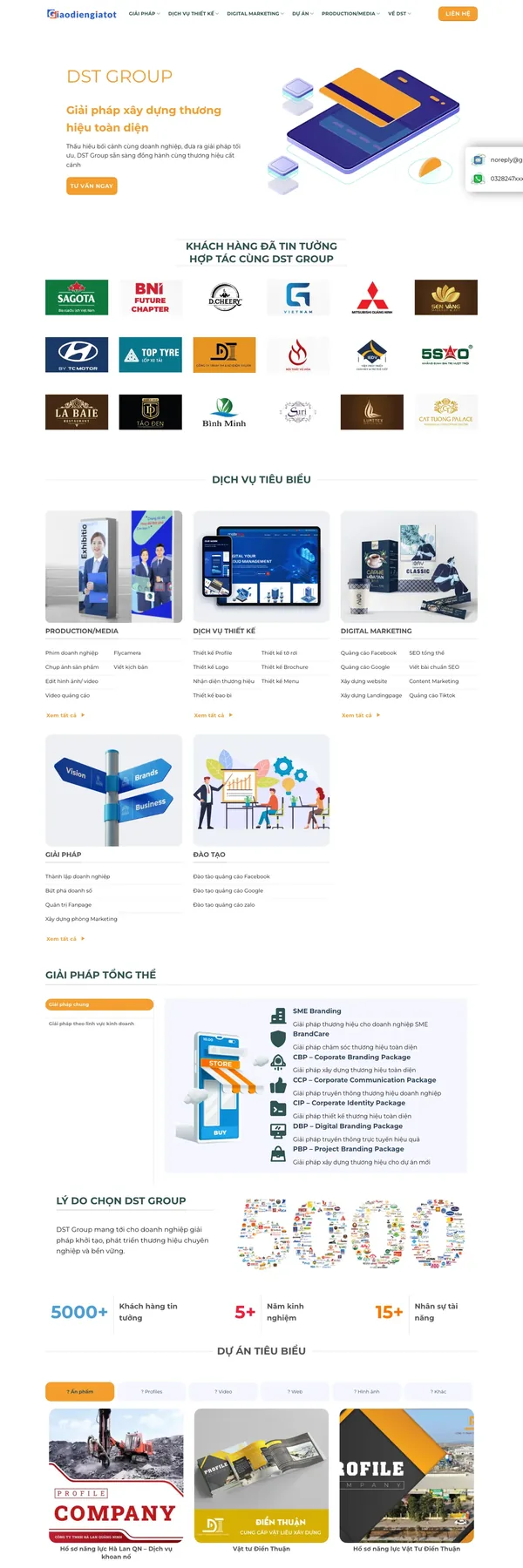 Màn hình đầu mẫu website agency thương hiệu với banner giải pháp và logo khách hàng